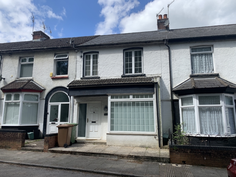 For Let - Goodrich Avenue, Caerphilly