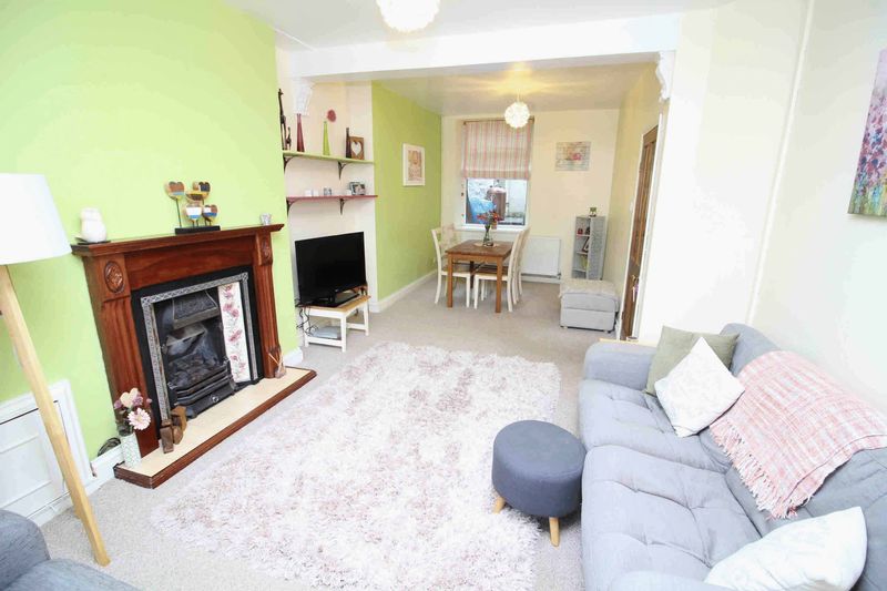 Sion Street, Trallwn, Pontypridd CF37 4SD Sell Right