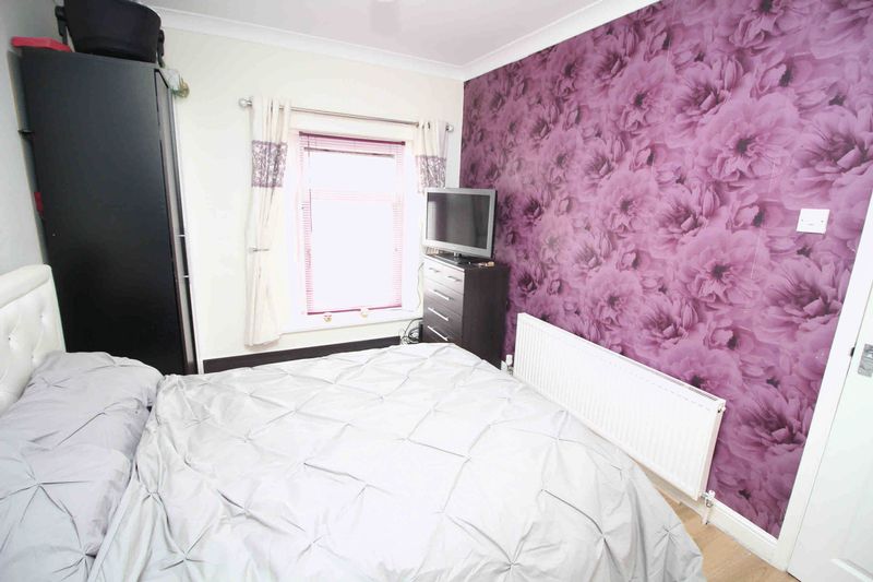 Bonvilston Road, Trallwn, Pontypridd CF37 4RD Sell Right