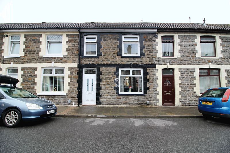 Thompson Street, Hopkinstown, Pontypridd, CF37 2RE Let Right
