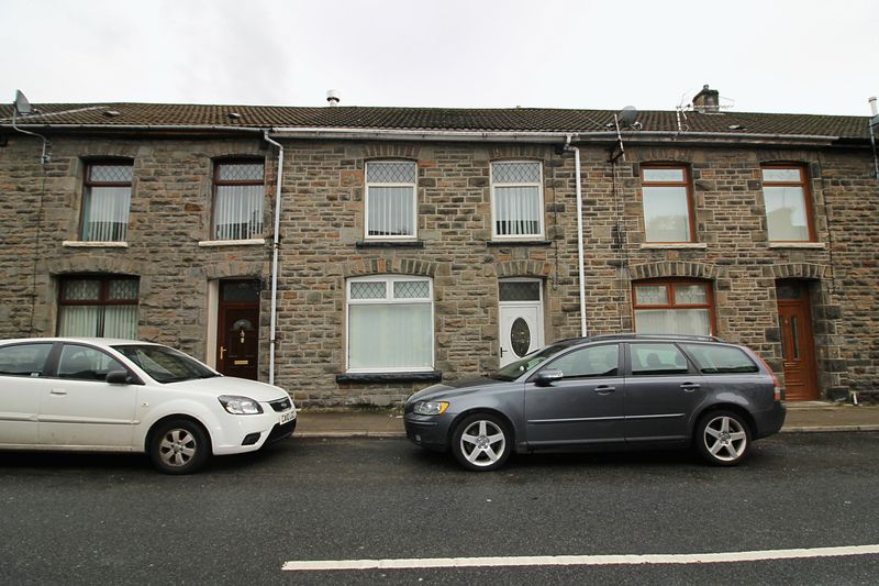 Robert Street, Ynysybwl, Pontypridd, CF37 3EB Let Right