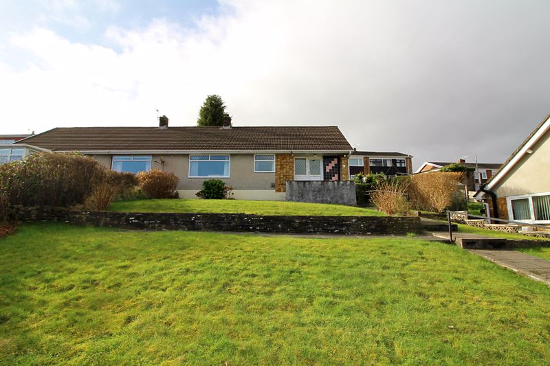 Coed Isaf Road, Maesycoed, Pontypridd, CF37 1EL Sell Right