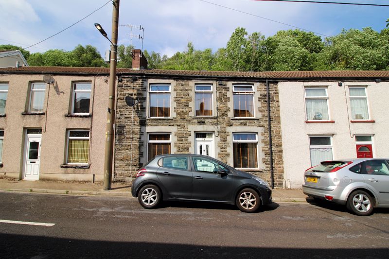 Jenkins Street, Hopkinstown, Pontypridd, CF37 2PU Sell Right