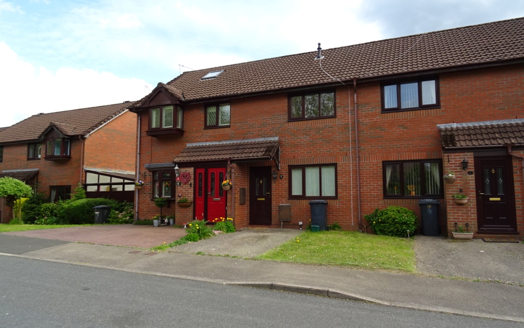Ffordd Y Bedol, Coed Y Cwm, Pontypridd