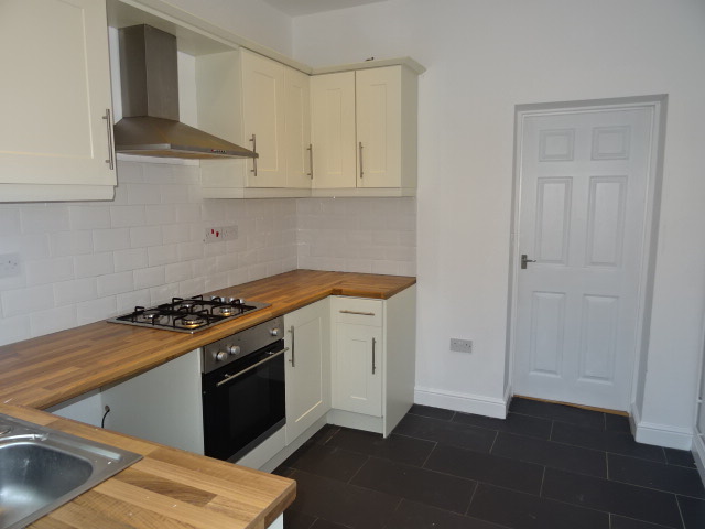  - Standard Terrace, Ynyshir, Porth