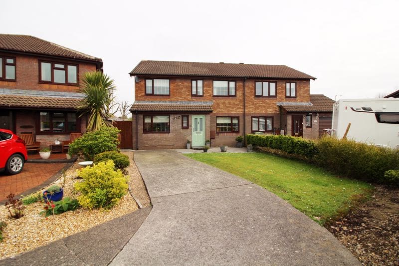 Cottesmore Way, Cross Inn, Pontyclun, CF72 8BG Sell Right