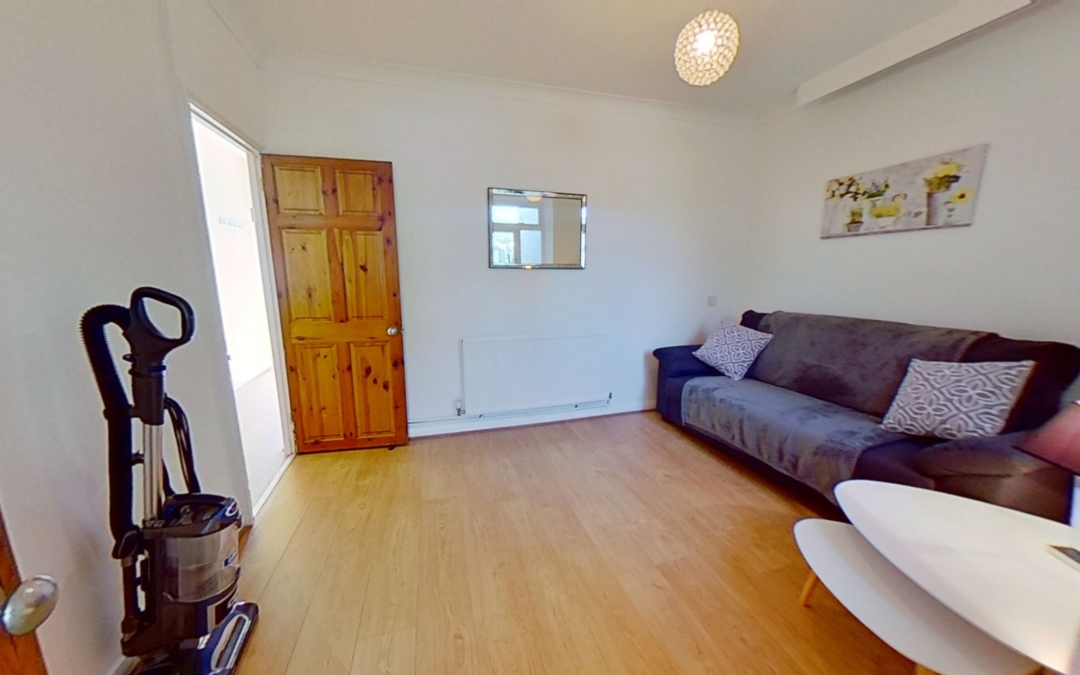 Wood Road, Treforest, CF37