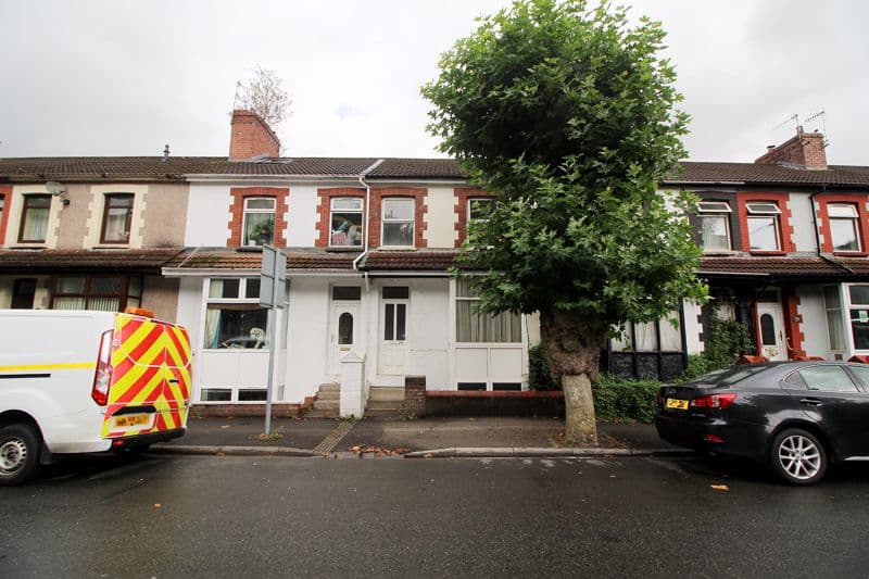 Broadway, Treforest, Pontypridd, CF37 1BD Sell Right