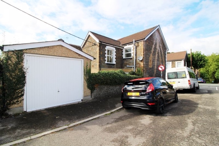 Sell Right Search Properties for Sale Pontypridd