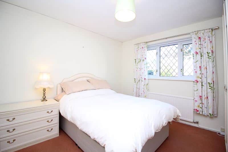 Heol Y Maes, Llantwit Fardre, Pontypridd, CF38 2EZ Sell Right