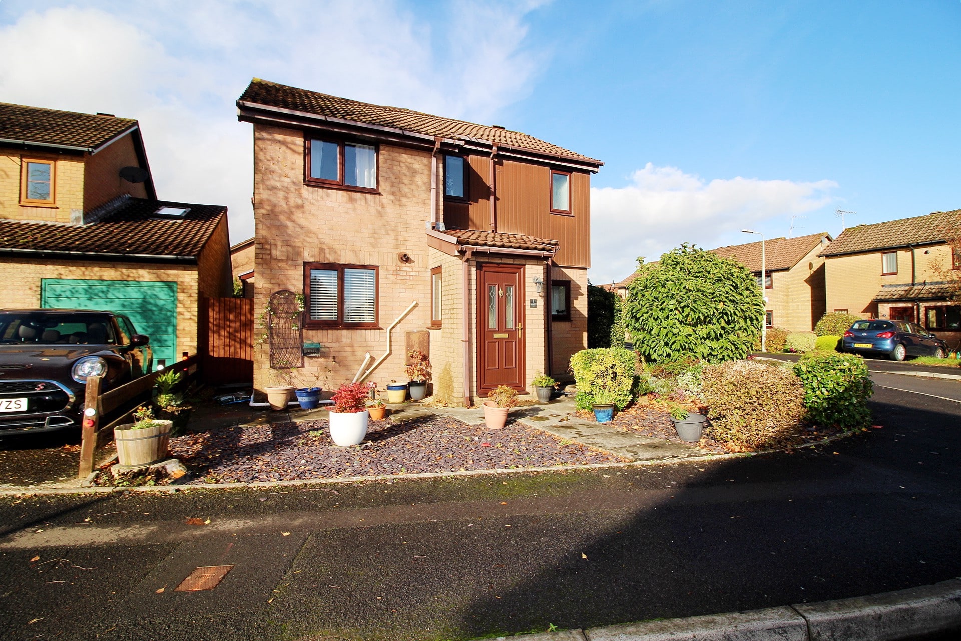 Magnolia Way, Llantwit Fardre, Pontypridd, CF38 2PQ Sell Right