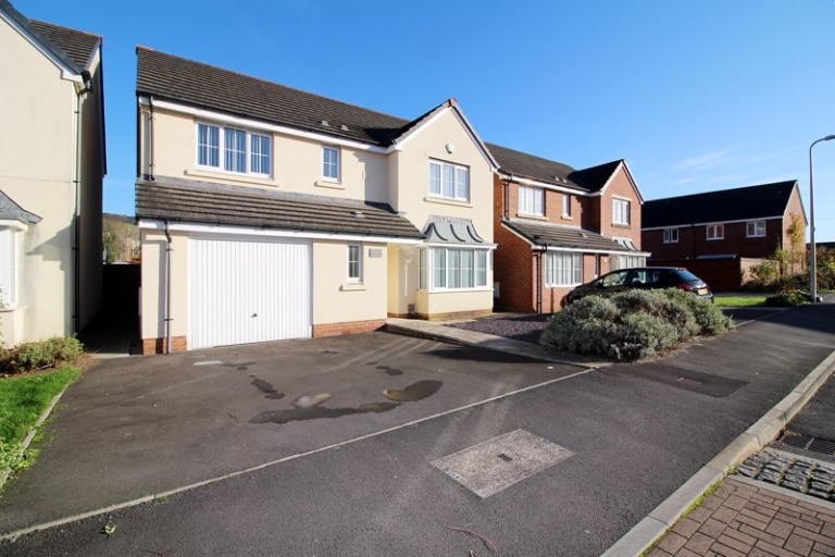 Sell Right Search Properties for Sale Pontypridd