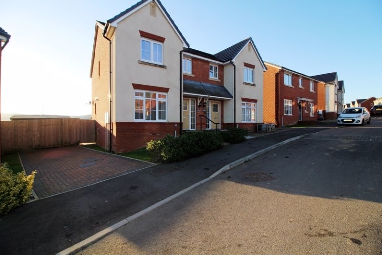 Sell Right Search Properties for Sale Pontypridd