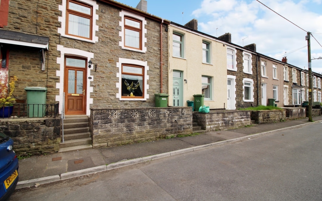 Howell Street, Cilfynydd, Pontypridd, CF37 4NR