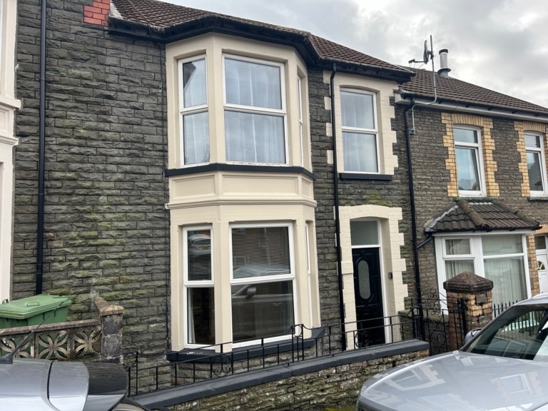 For Let - Ralph Street, Trallwn, Pontypridd