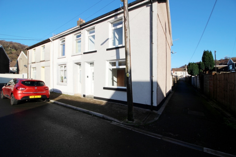 Church Road, Trallwn, Pontypridd, CF37 4RN