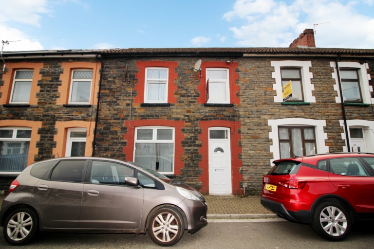 Queen Street, Treforest, Pontypridd, CF37 1RN