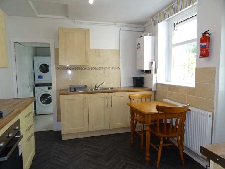 Students - Meadow Street, Treforest, CF37 1SS