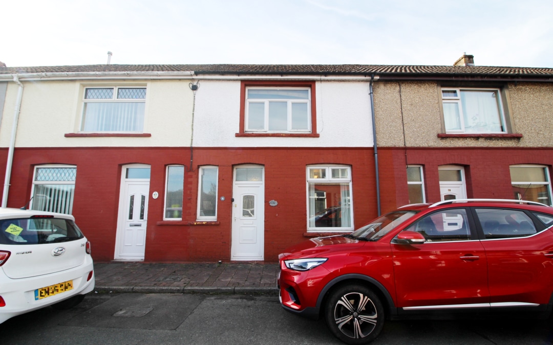 Lewis Street, Church Village, Pontypridd, CF38 1BY