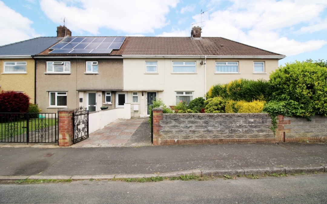 Ynyslyn Road, Hawthorn, Pontypridd, CF37 5AR