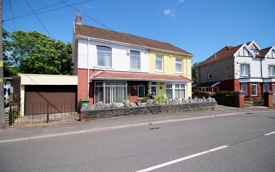 Dynea Road, Upper Boat, Pontypridd, CF37 5DN