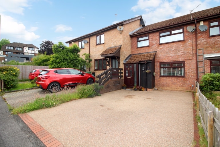 For Sale - Clos Caradog, Llantwit Fardre, Pontypridd, CF38 2DQ