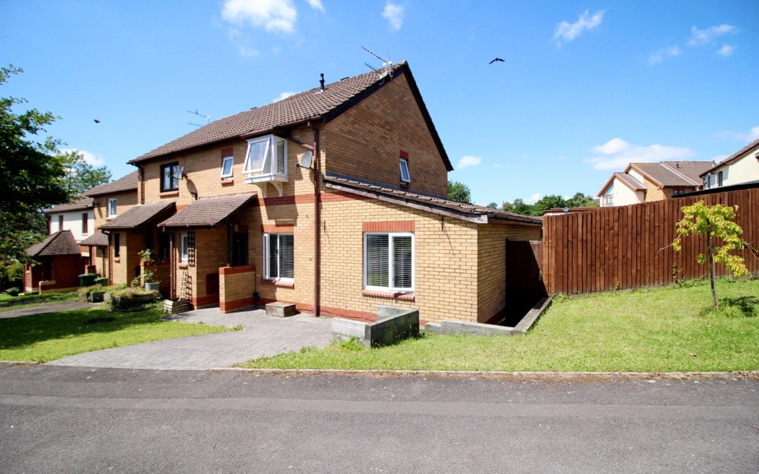 Clos Myddlyn, Beddau, Pontypridd, CF38 2JS