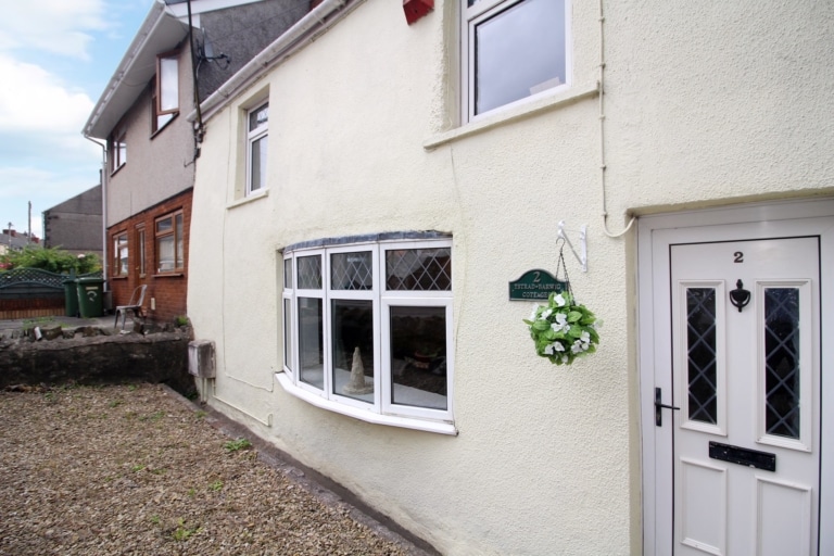 For Sale - Ystrad Barwig Cottages, Llantrisant Road, Llantwit Fardre, Pontypridd, CF38 2HA