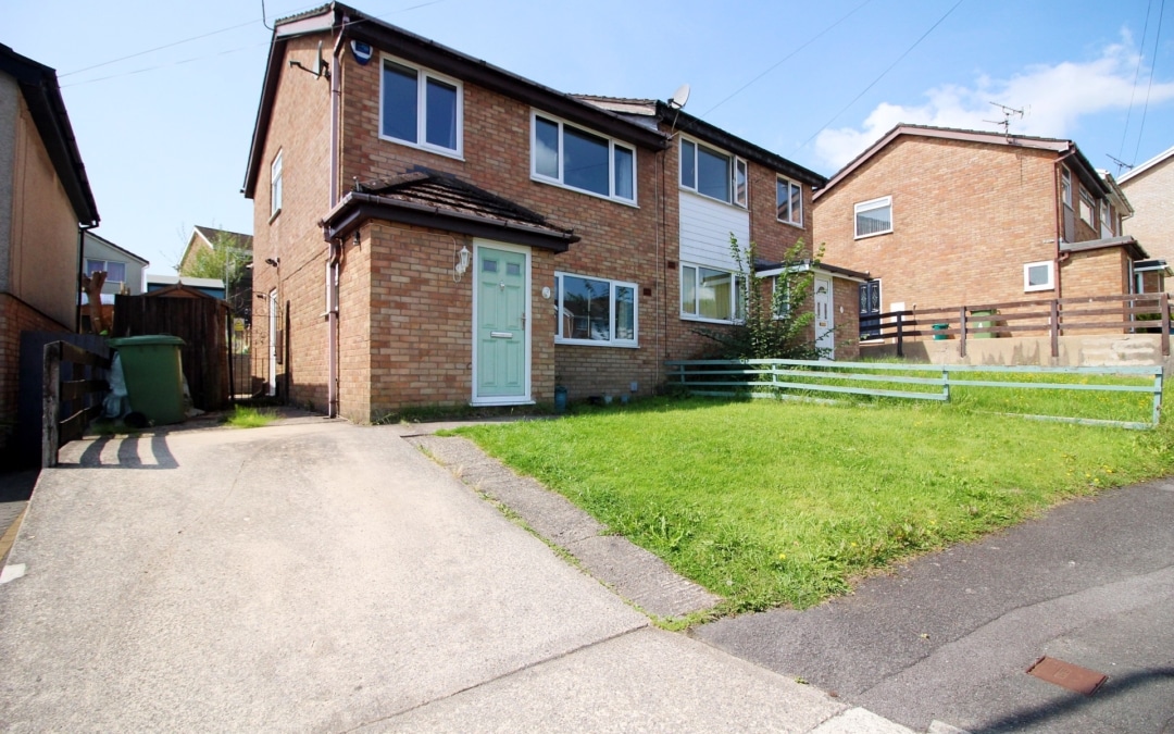 Cae Ffynnon, Church Village, Pontypridd, CF38 1UB