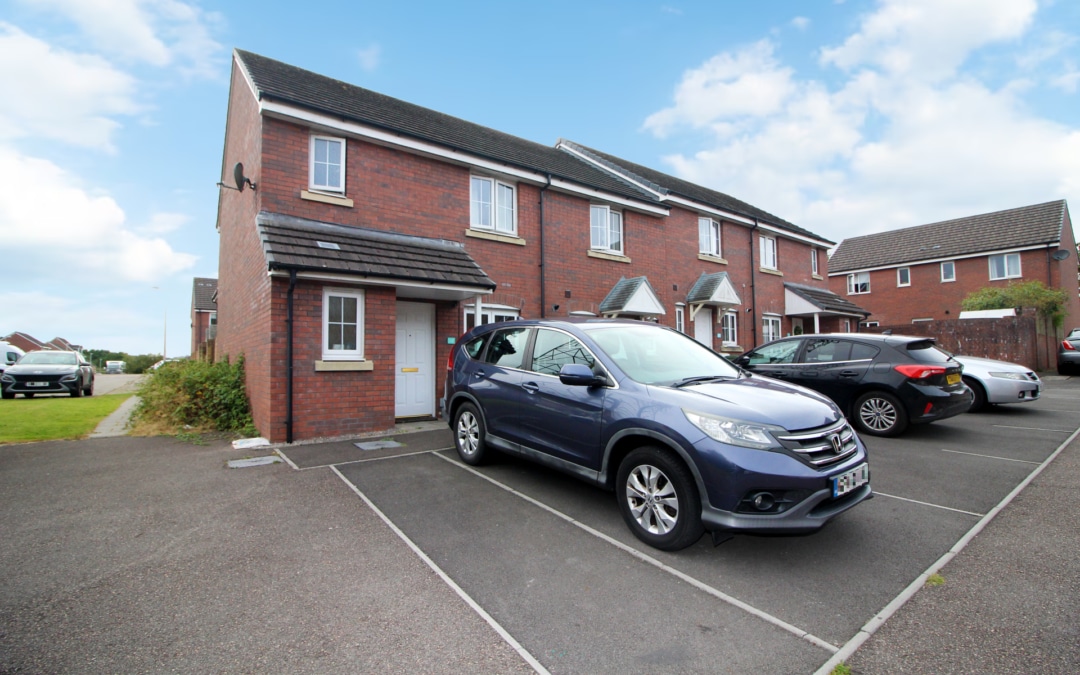Dyffryn Y Coed, Church Village, Pontypridd, CF38 1PQ