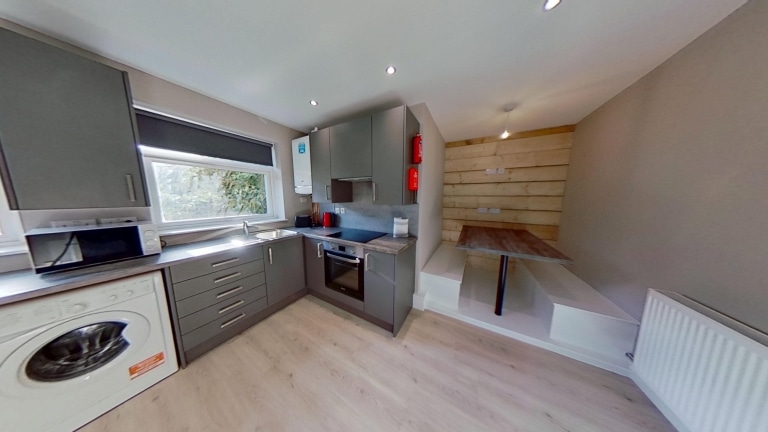 Students - Meadow Street, Treforest, CF37 1SS