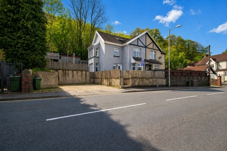 For Sale - Llantwit Road, Treforest, Pontypridd, CF37 1TY