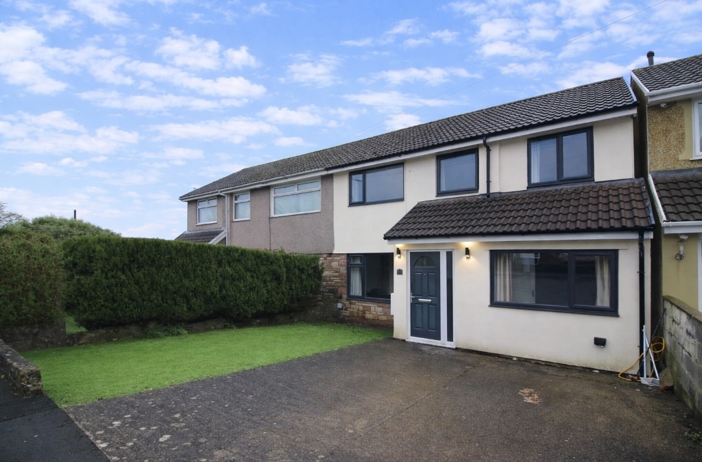Heol Hensol, Beddau, Pontypridd, CF38 2LP