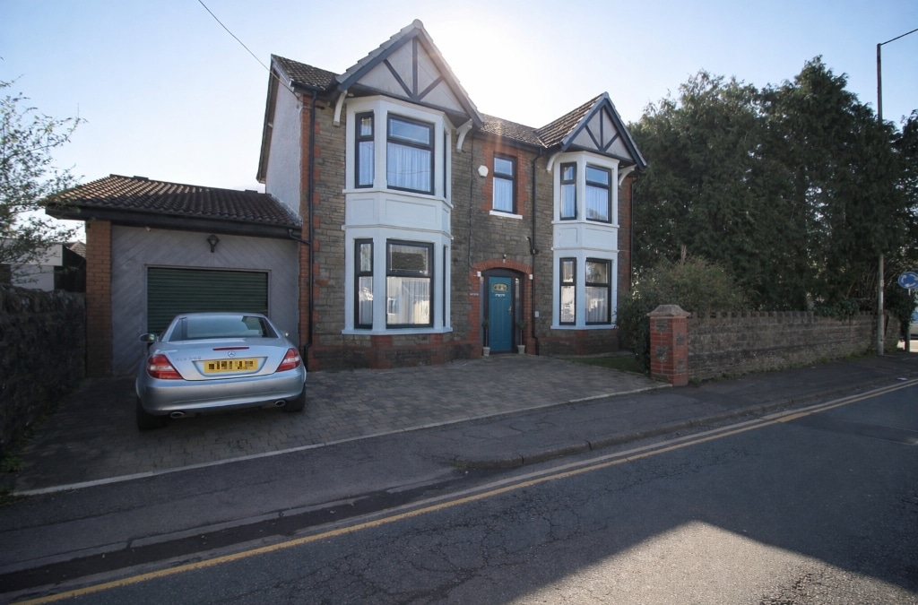 Llantrisant Road, Beddau, Pontypridd, CF38 2BD
