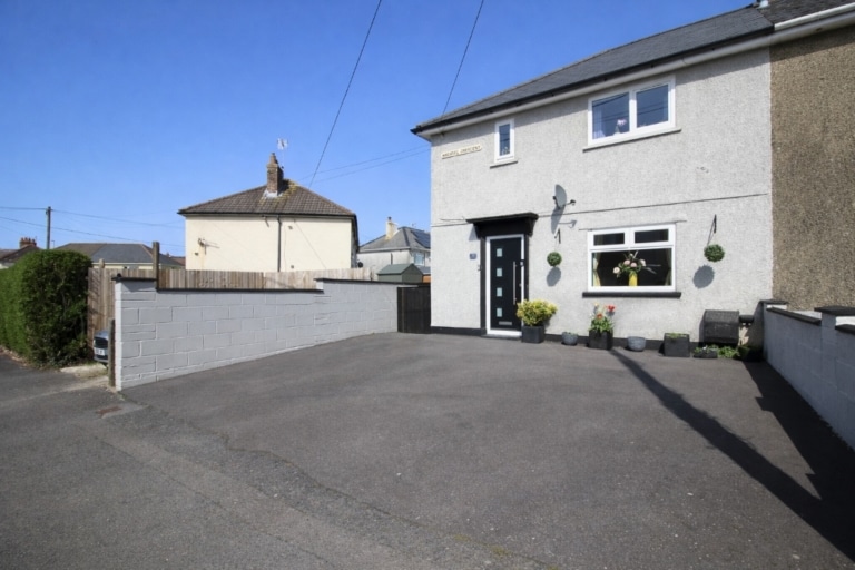 For Sale - Maesteg Crescent, Tonteg, Pontypridd, CF38 1PE