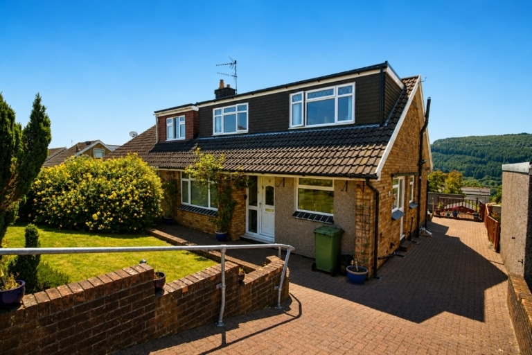 For Sale - Whiterock Drive, Graigwen, Pontypridd, CF37 2HA