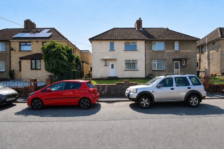 For Sale - Tai Newydd, Ynysybwl, Pontypridd, CF37 3LA