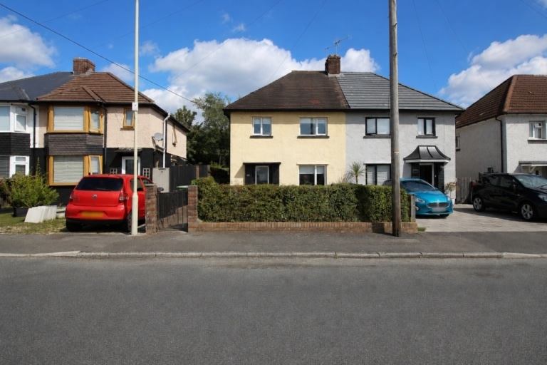 For Sale - Hawthorn Crescent, Hawthorn, Pontypridd, CF37 5AY
