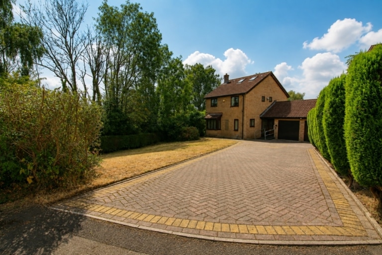 For Sale - Dyhewydd Isaf, Llantwit Fardre, Pontypridd, CF38 2EX