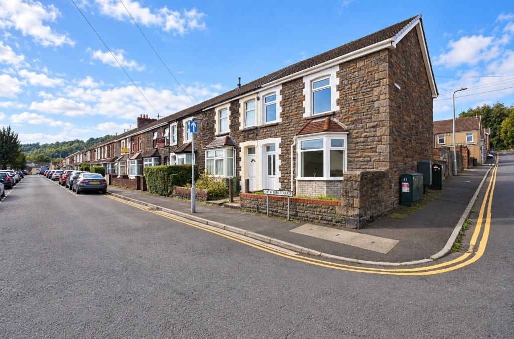 New Park Terrace, Treforest, Pontypridd, CF37 1TH